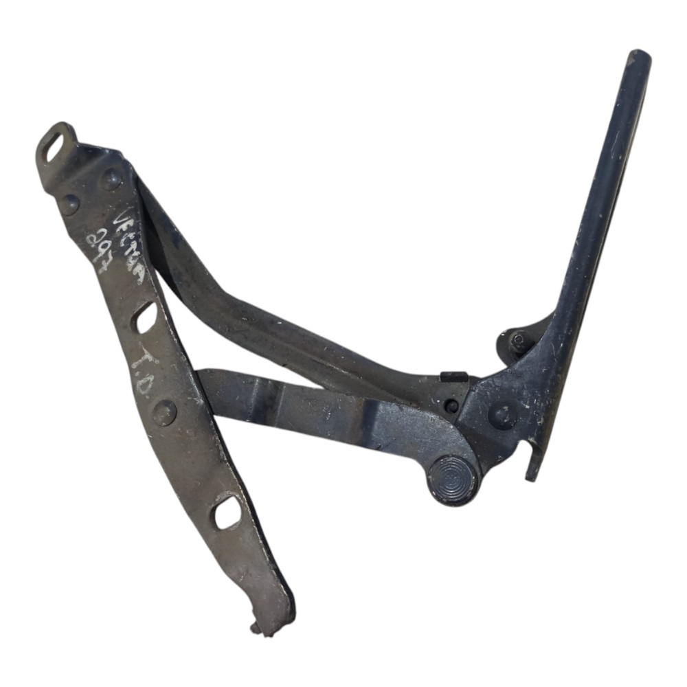 Suporte Dobradiça Porta Malas Trase Ld Gm Vectra 1997 A 2004 4