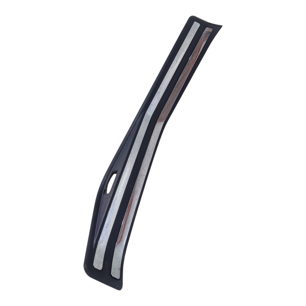 Soleira Porta Traseira Esquerda Bmw 325i 2006 A 2012 1