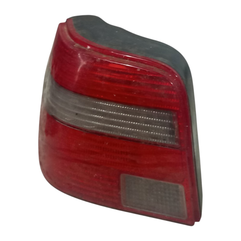 Luz Lanterna Traseira Esquerda Volkswagen Golf 1999 A 2006 Esquerdo/motorista