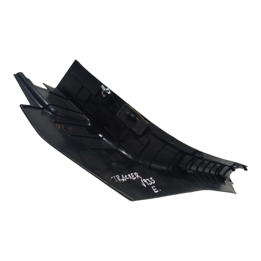 Friso Porta Dianteira Chevrolet Tracker 2021 A 2024 Black 4