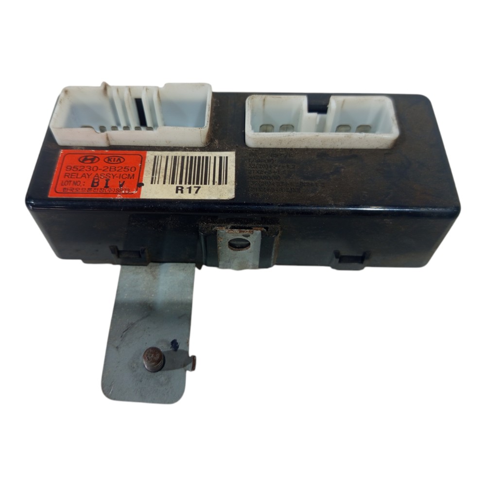 Módulo Relé Hyundai Santa Fé 2006 2007 A 2013 952302b250