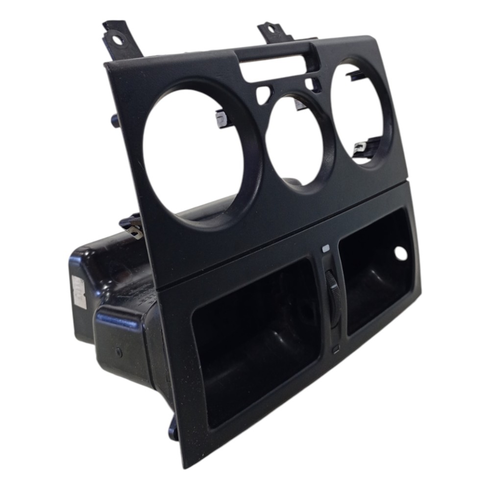 Moldura Central Painel Difusor Ar Fiat Siena 2002 A 2014 2