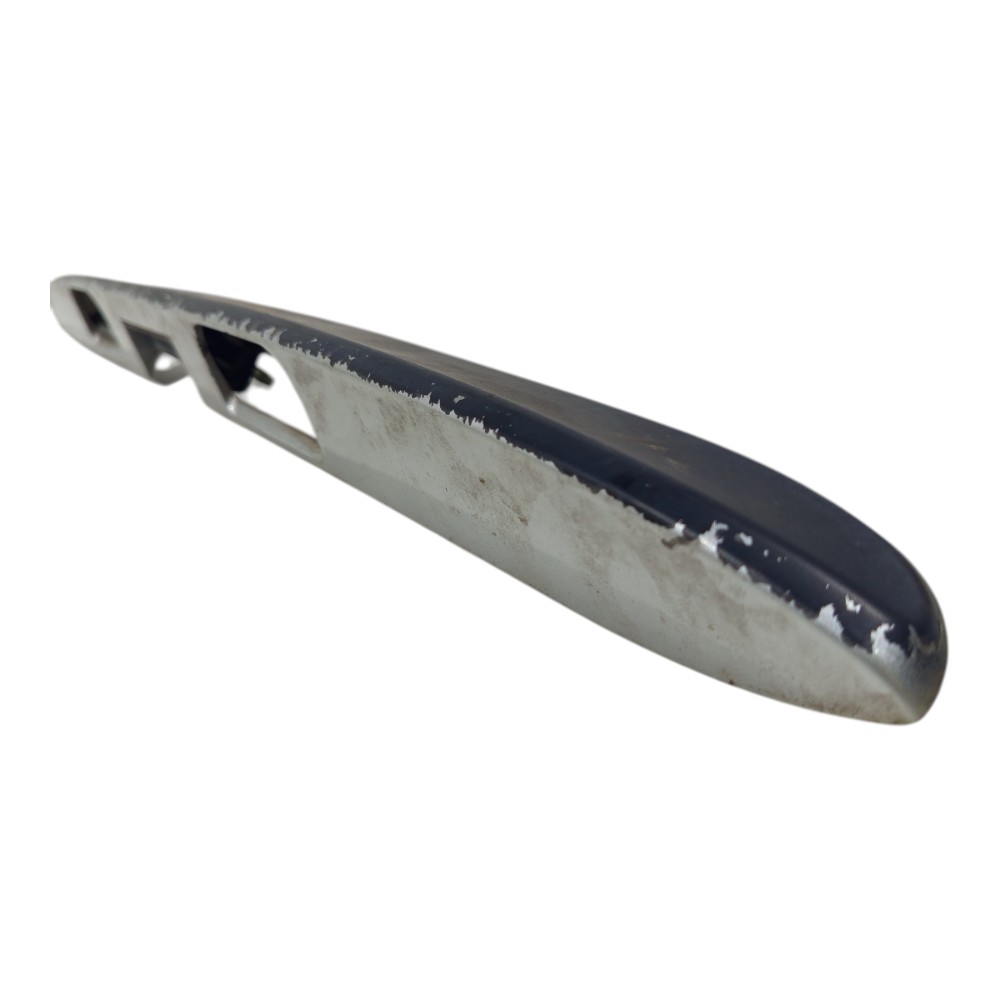 Moldura Luz Placa Peugeot 307 Sw 2004 2005 A 2010 9638615777 9
