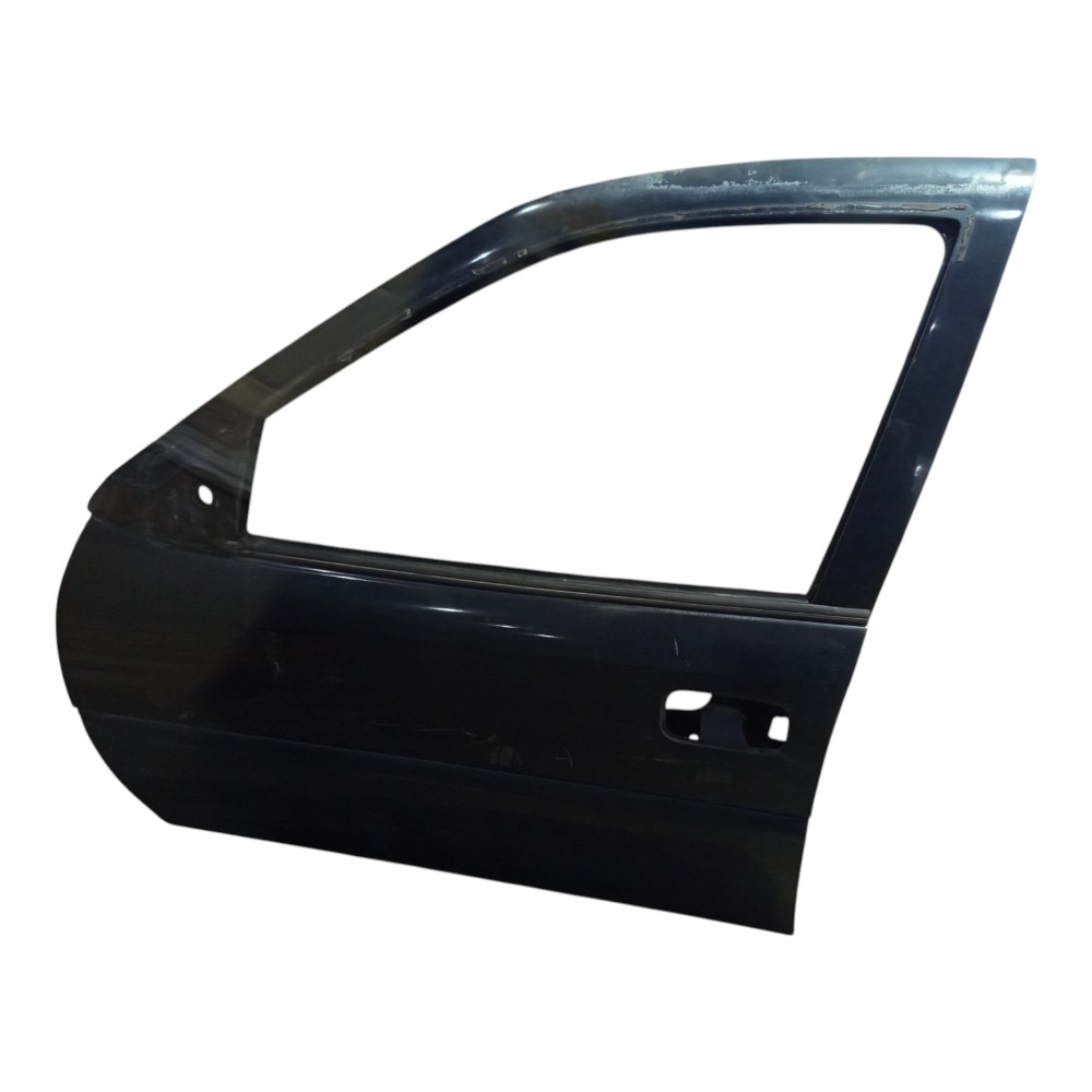 Porta Dianteira Esquerda Gm Chevrolet Vectra 1996 A 2005 Dianteira Esquerdo 4