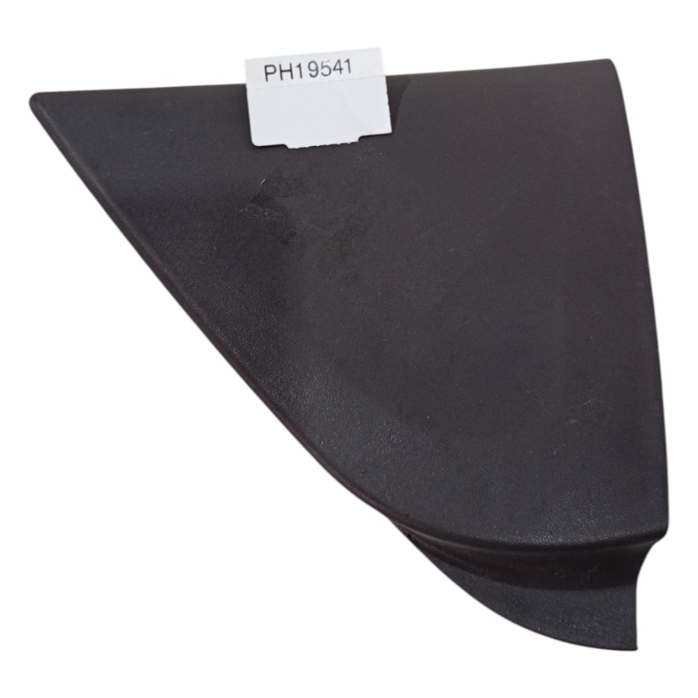 Moldura Porta Traseira Esquerda Gm Cobalt 2012 A 2016 6
