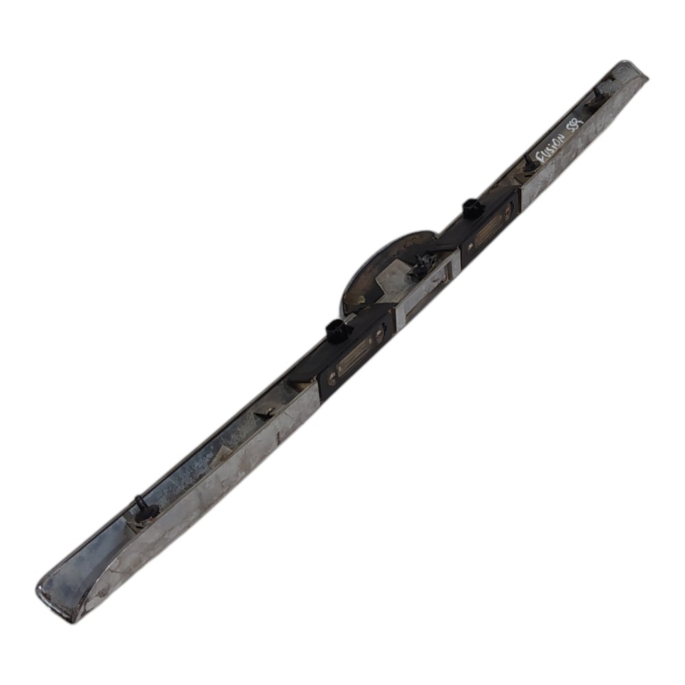 Friso Tampa Traseira Porta Malas Ford Fusion 2006 A 2009 6