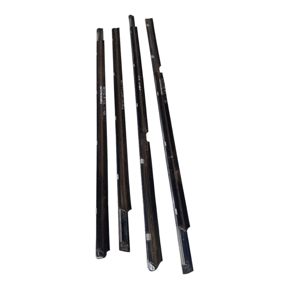 Conjunto Pestanas Externas Porta Mercedes 1994 A 2000