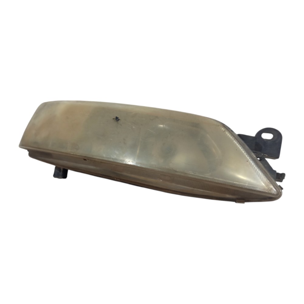 Farol Luz Dianteiro Direito Gm Chevrolet Vectra 1997 A 2005 Direito/passageiro 1