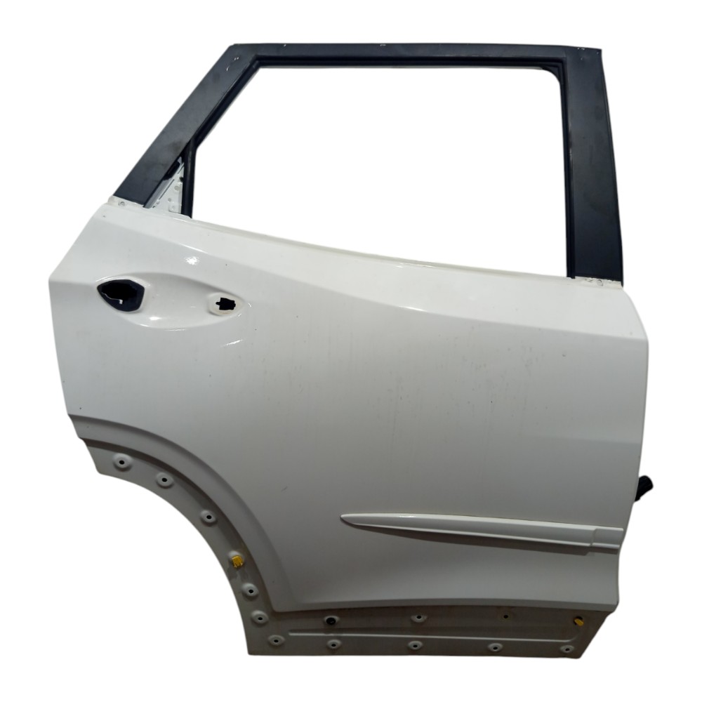 Porta Traseira Direita Chevrolet Tracker 2021 A 2024 Traseira Direito Branco 1