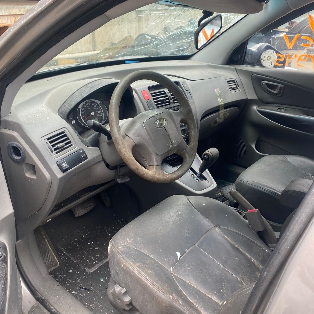 Peças Hyundai Tucson GLS 2.0 16v Gasolina 143cv 2010 8
