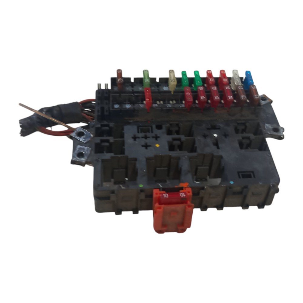 Caixa Fusivel Fiat Uno 1.0 8v Fire Flex 2005 2006 A 2010 4