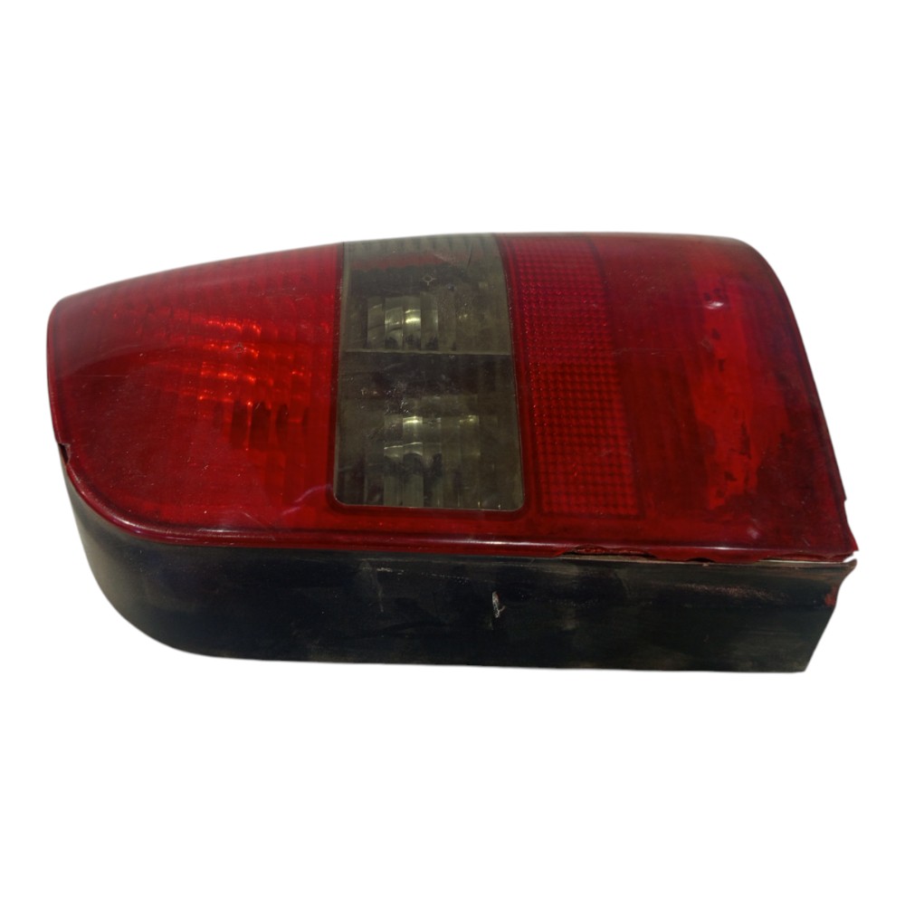 Lanterna Direita Volkswagen Parati G3 99 2000 A 2005 Avaria Direito/passageiro Vermelho 7