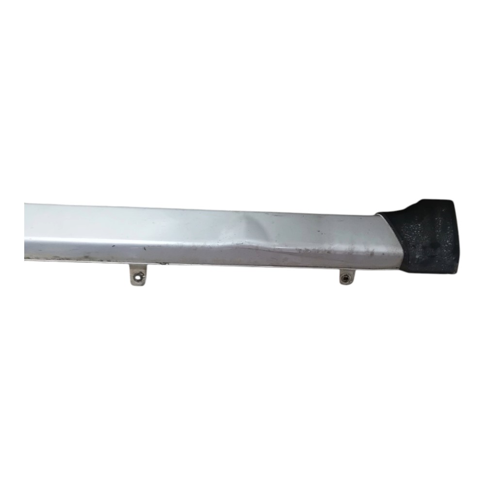 Soleira Spoiler Lateral Direito Nissan Livina 2009 A 2014 4