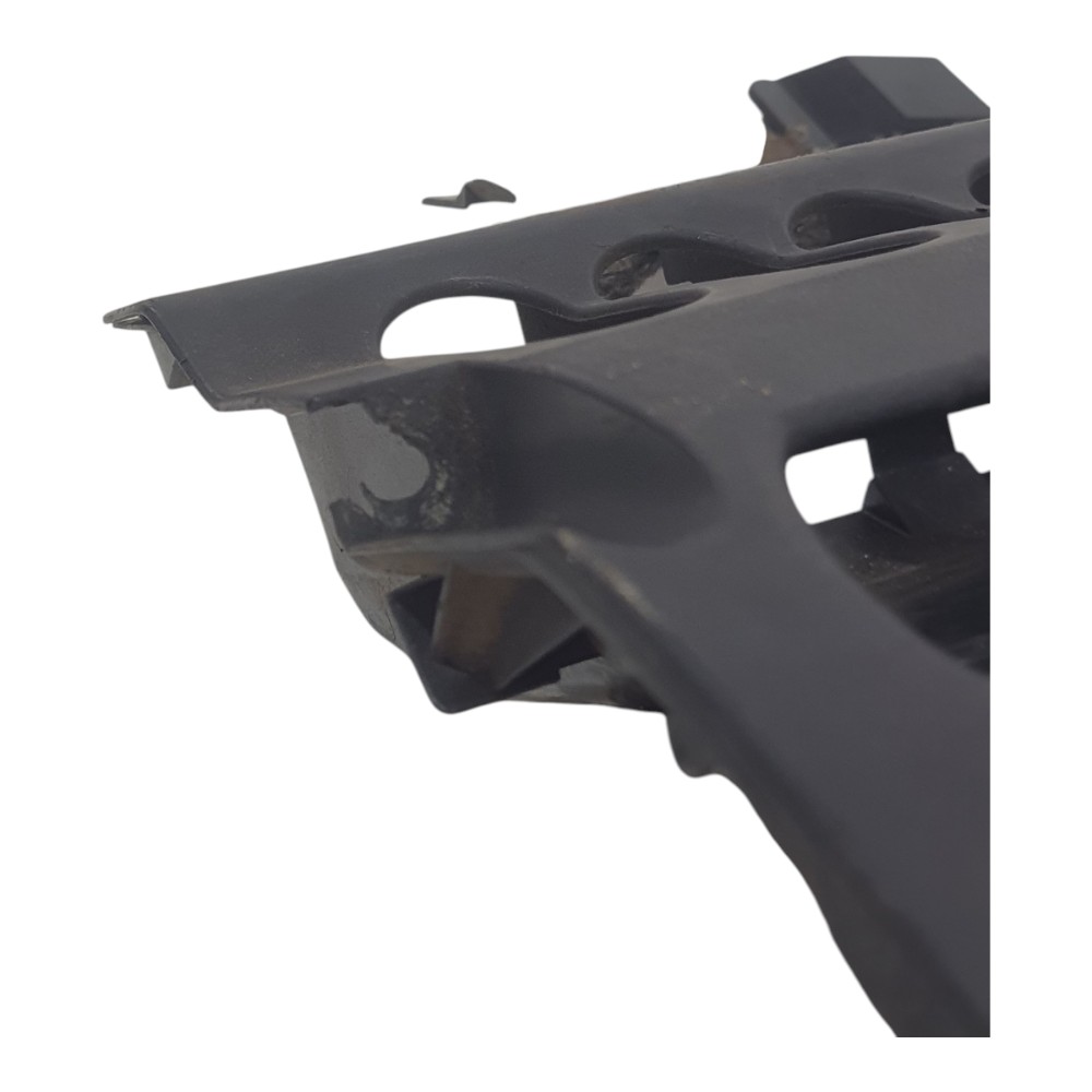 Acabamento Moldura Inferior Audi A3 2000 2001 2002 A 2006 Preto 2