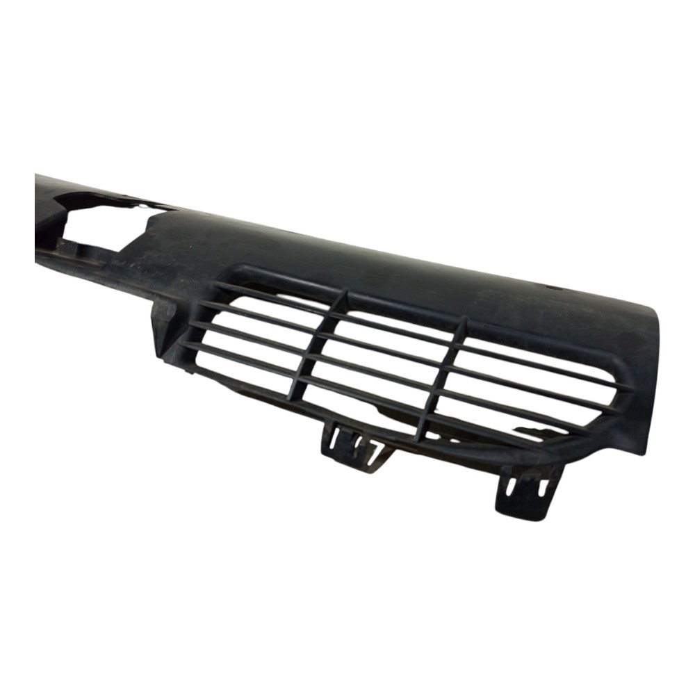 Grade Frontal Superior Peugeot 206 1999 A 2011 Avaria 2