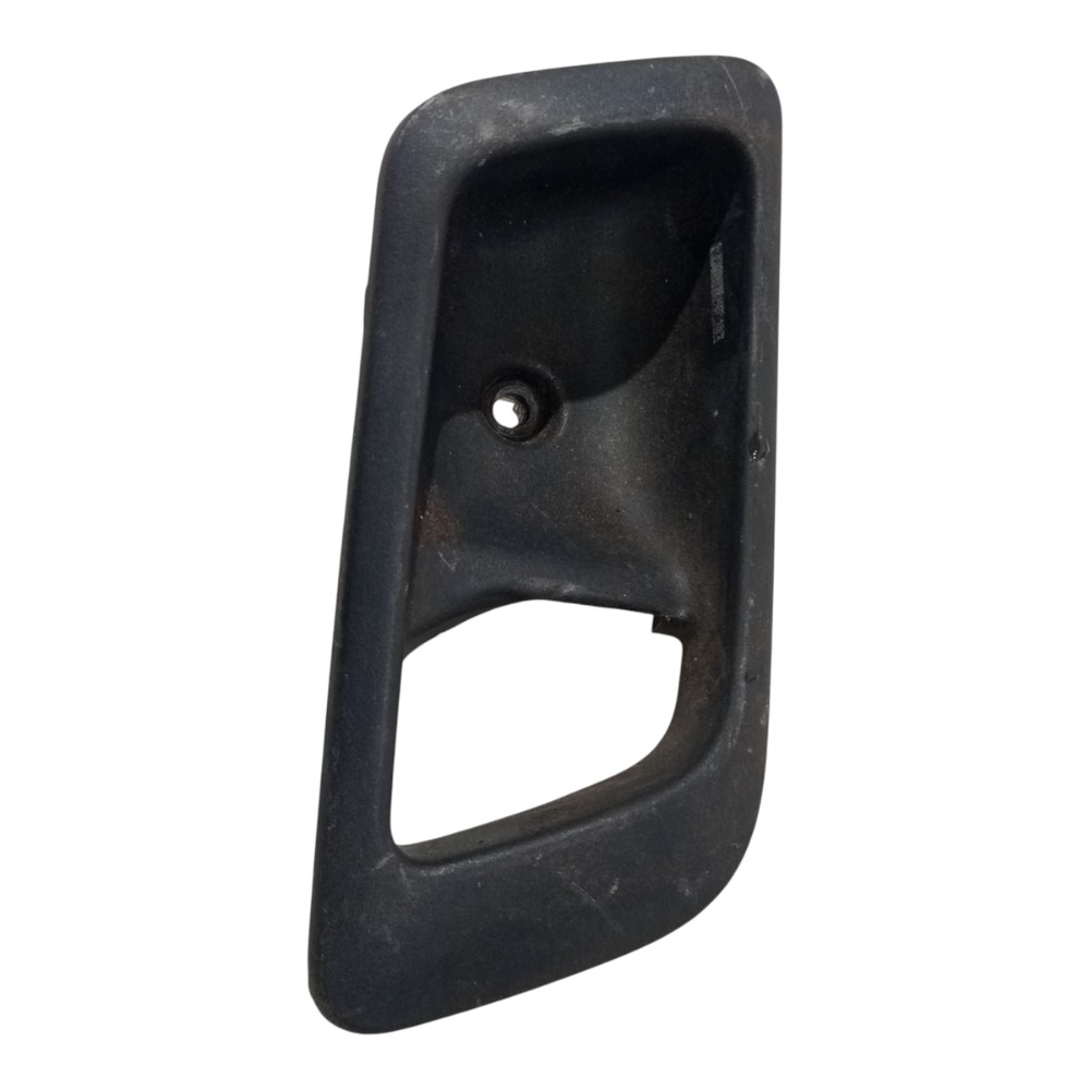 Moldura Maçaneta Traseiro Esquerdo Fiat Siena 2012 A 2019 Preto Traseira 3