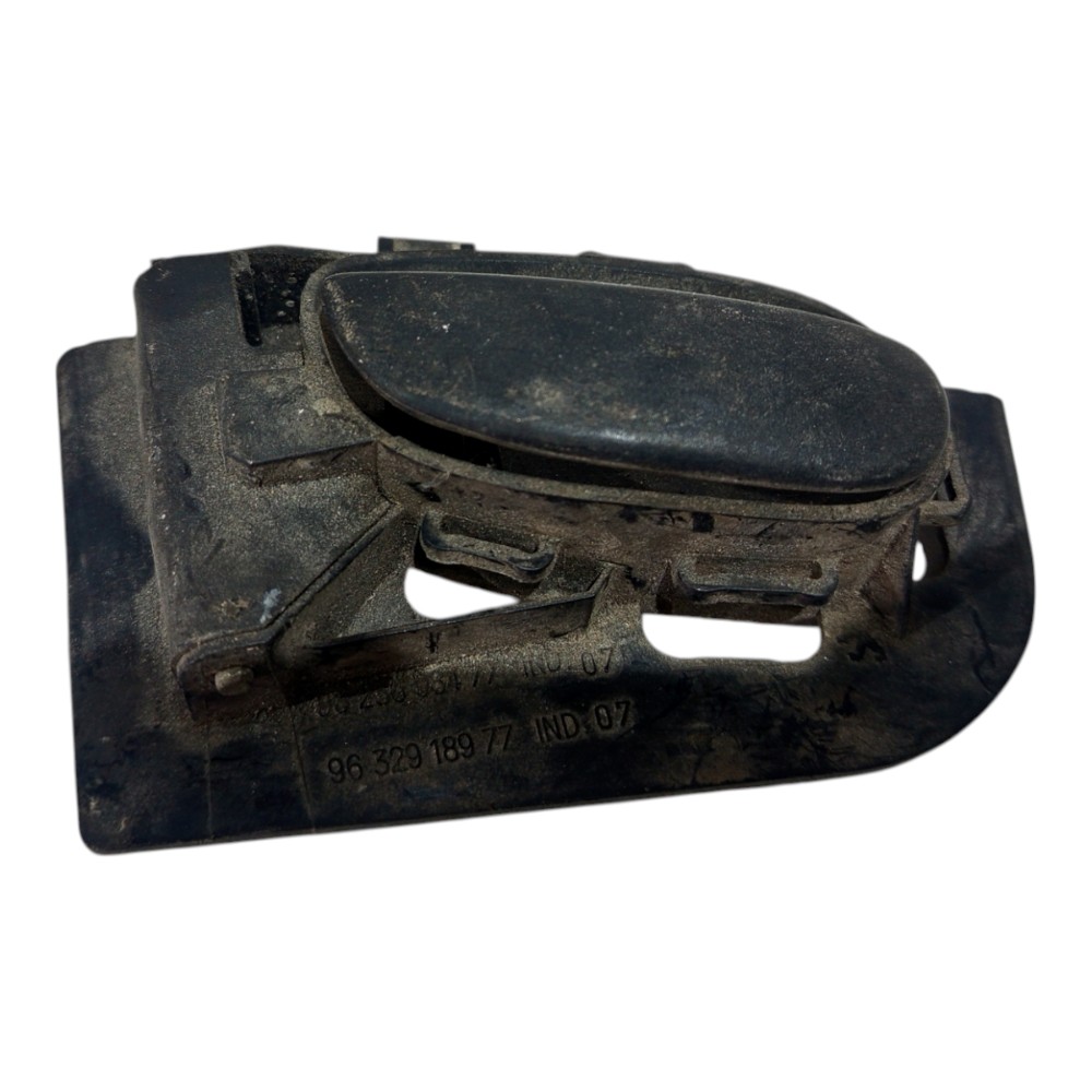 Maçaneta Interna Traseiro Peugeot 206 2001 2002 A 2011 Preto Dianteira 2