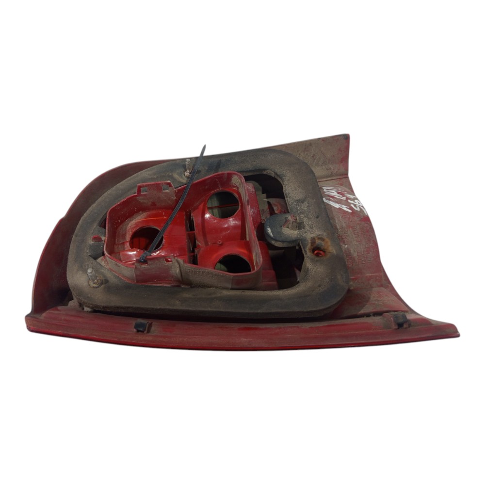 Lanterna Direita Volkswagen Parati G3 99 2000 A 2005 Avaria Direito/passageiro Vermelho 3