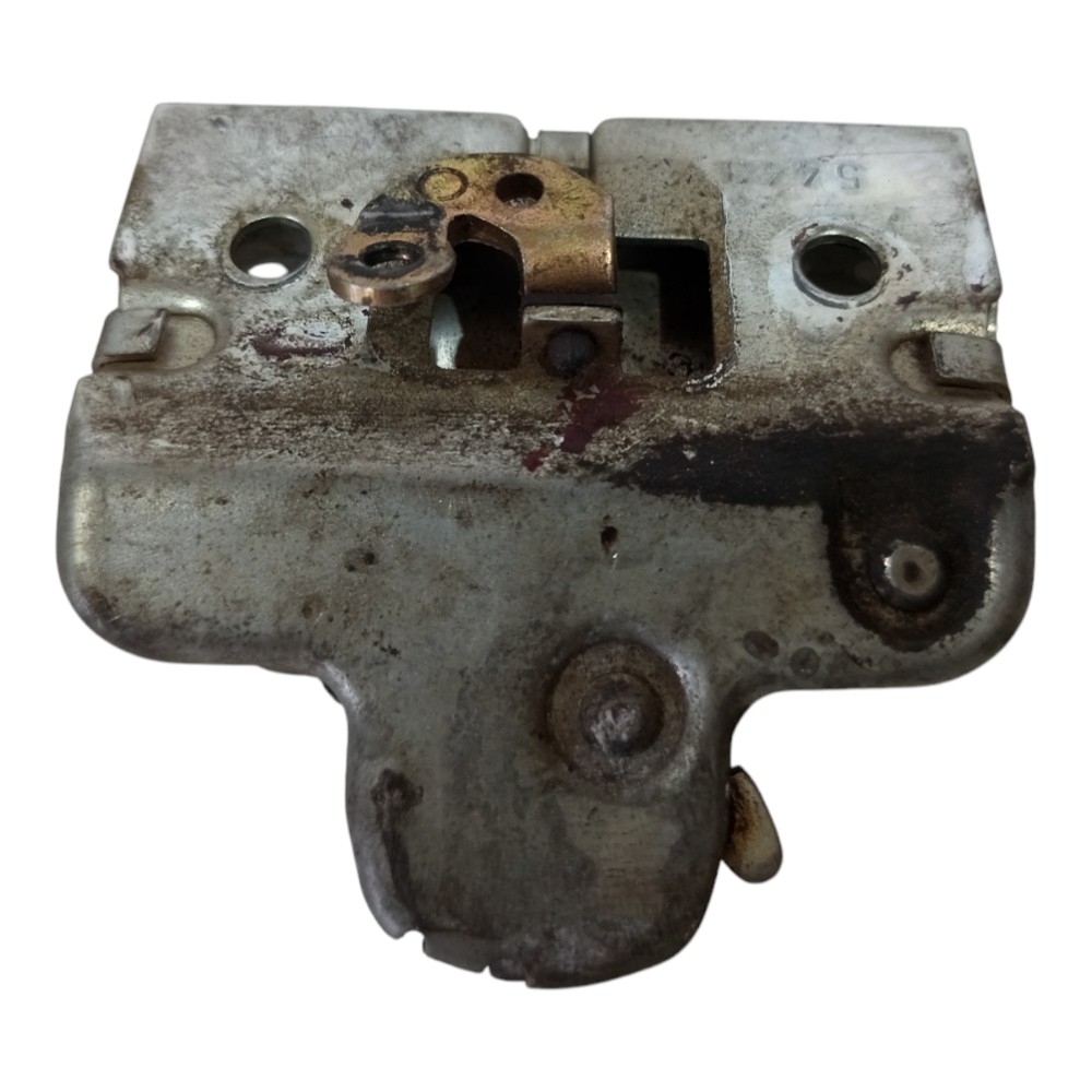 Fechadura porta mala chevrolet Monza 1993 1994 a 1999 11