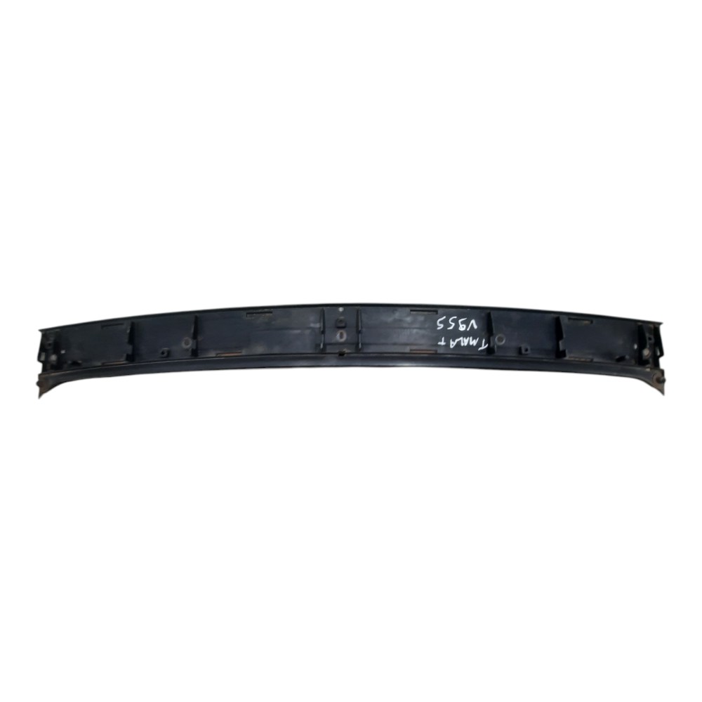 Suporte Moldura Tampa Tras Porta-malas Porsche Cayenne 03/06 3