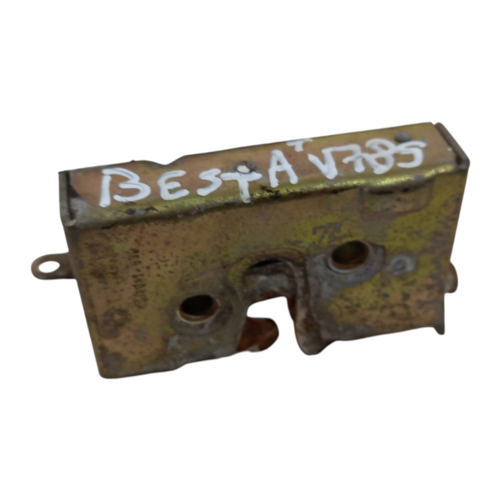 Fechadura Tampa Traseira Kia Besta 1996 1997 1998 A 2005 3