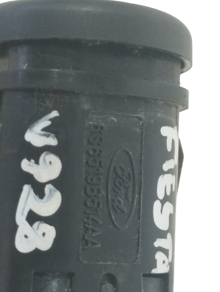 Botão Porta Malas Ford Fiesta 2003 A 2010 Original 3
