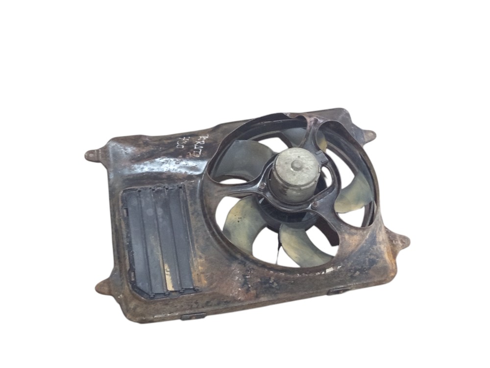 Defletor Ventoinha Radiador Vw Parati Gol 1.8 1994 A 2005 4