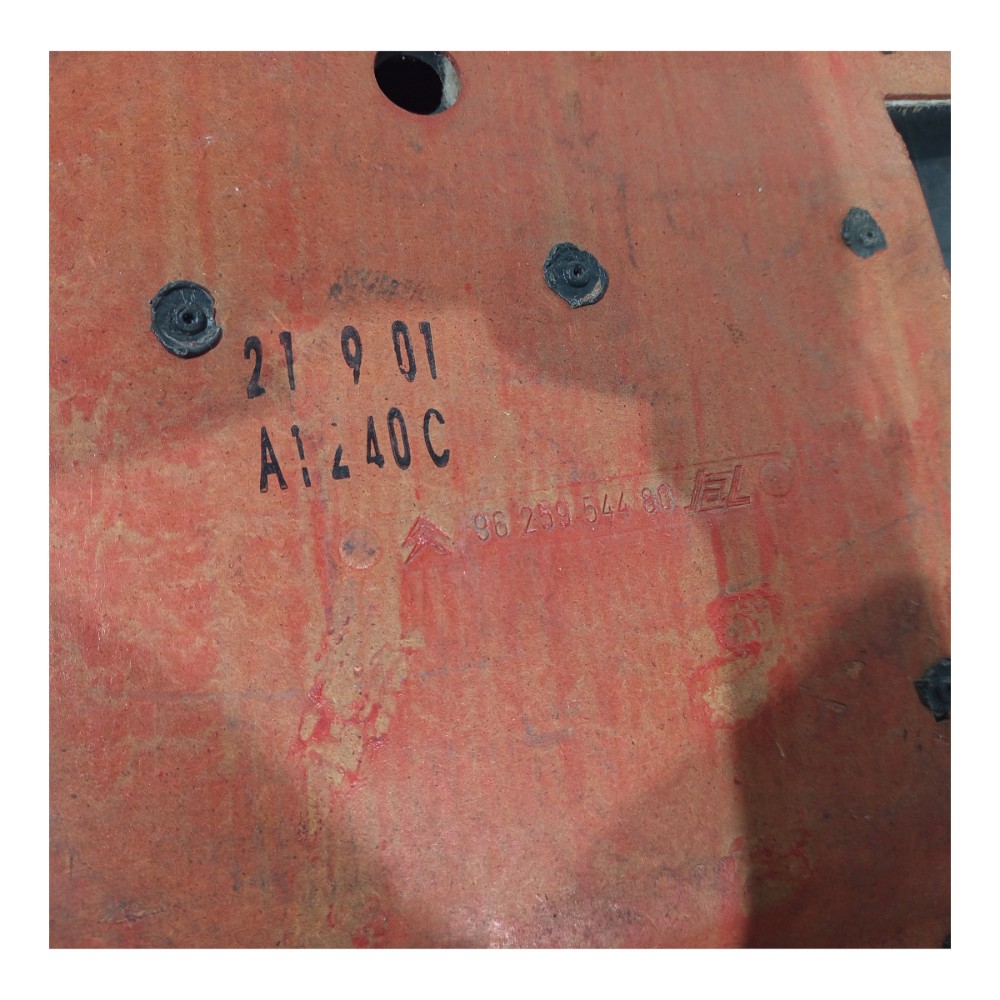 Forro Traseira Direito Porta Malas Citroen Xsara 2001 A 2007 4
