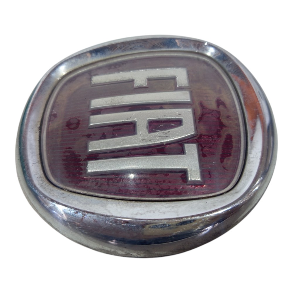 Emblema Tampa Traseira Fiat Linea 2009 2010 A 2014 Avaria Vermelho E Cromado 7
