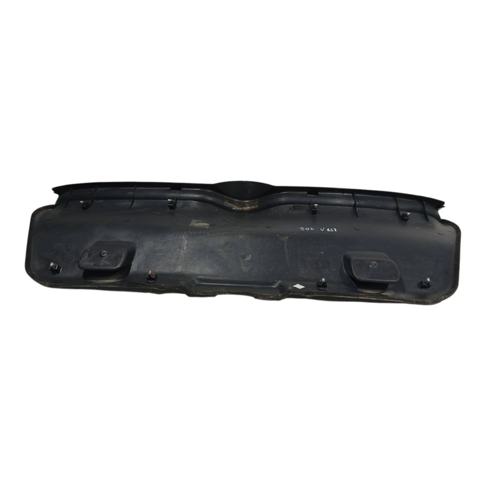 Acabamento Forro Tampa Traseira Peugeot 307 2001 A 2012 4