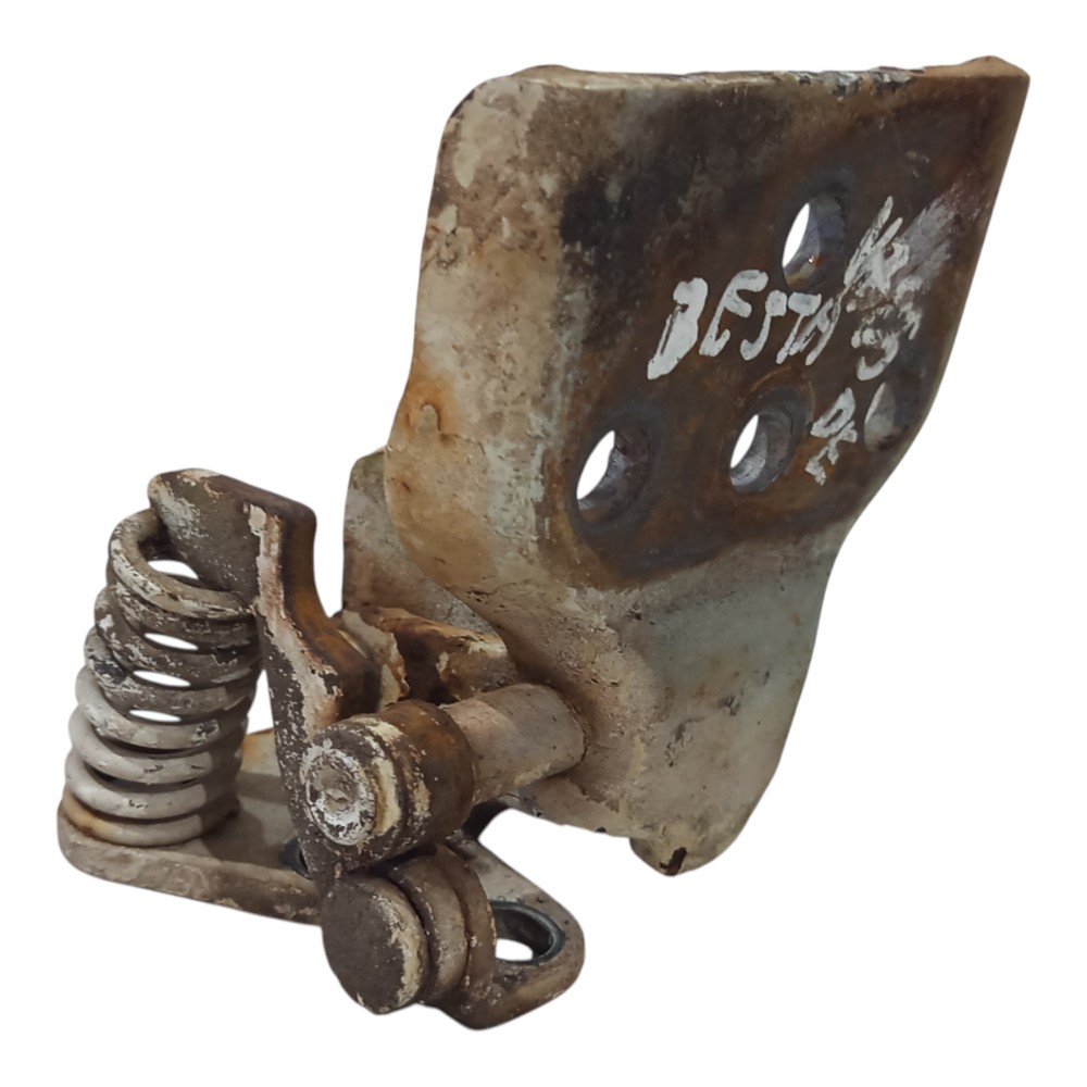 Dobradiça Porta Dianteira Esquerdo Kia Besta 1993 94 A 1998 4