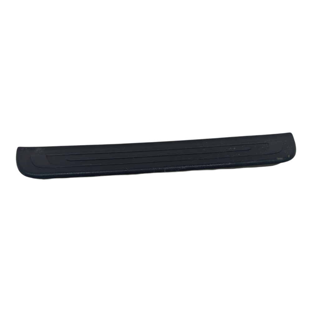 Soleira Dianteira Direita Hyundai I30 2013 2014 2015 A 2017 Preto 1