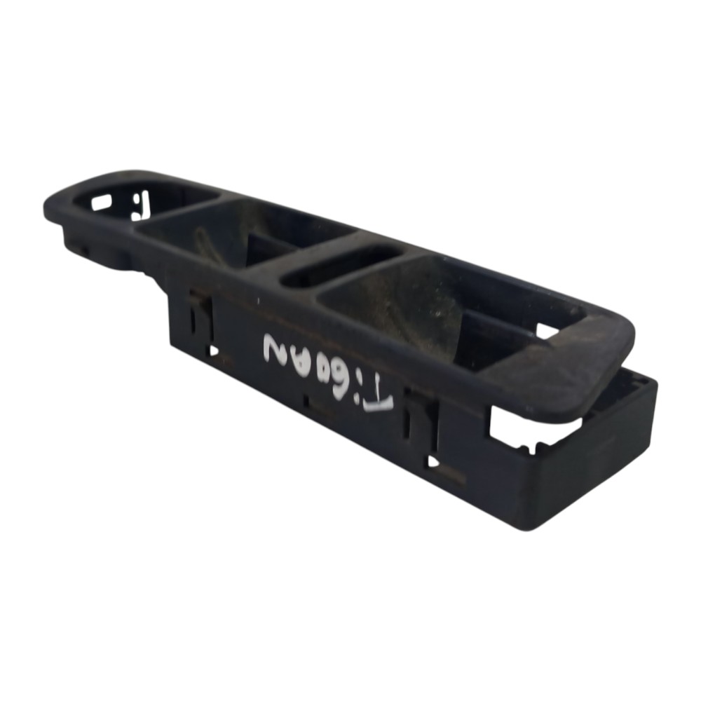 Moldura Comando Vidro Diant Esquerdo Vw Tiguan 2012 A 2017 8