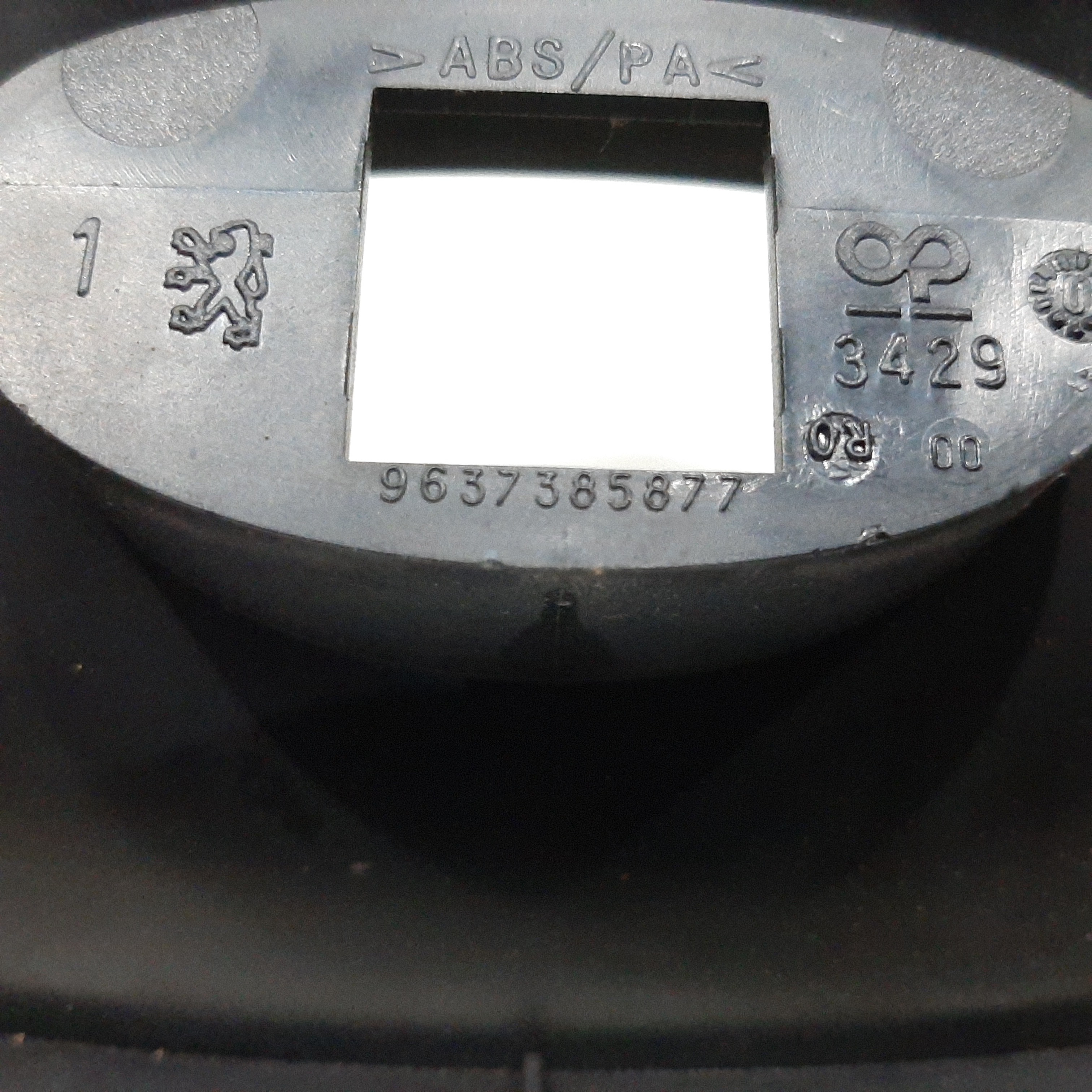 Acabamento Central Painel Peugeot 206 1999 2000 2001 A 2006 7
