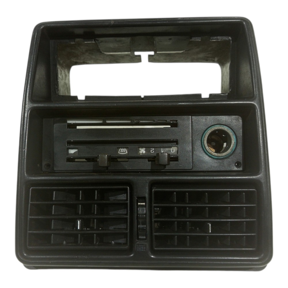 Console Central Moldura Difusor Ar Fiat Premio 1985 A 1993 1