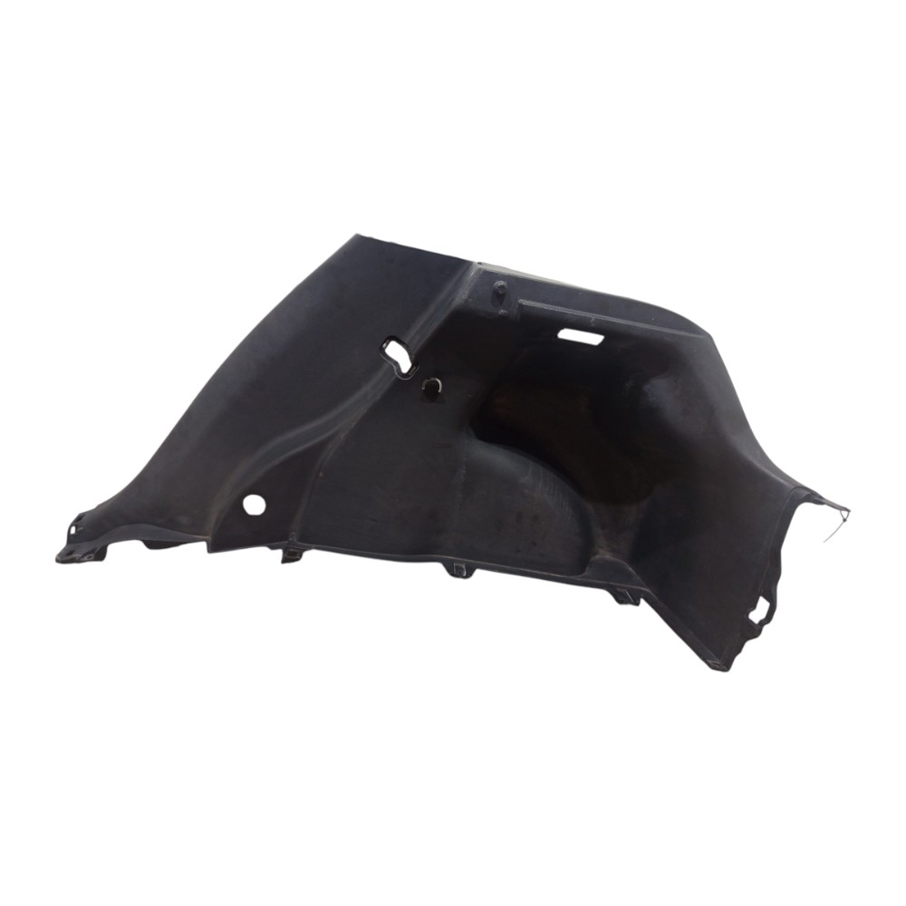 Acabamento Traseiro Dir Porta Malas Hyundai Veloster 13 A 19 5