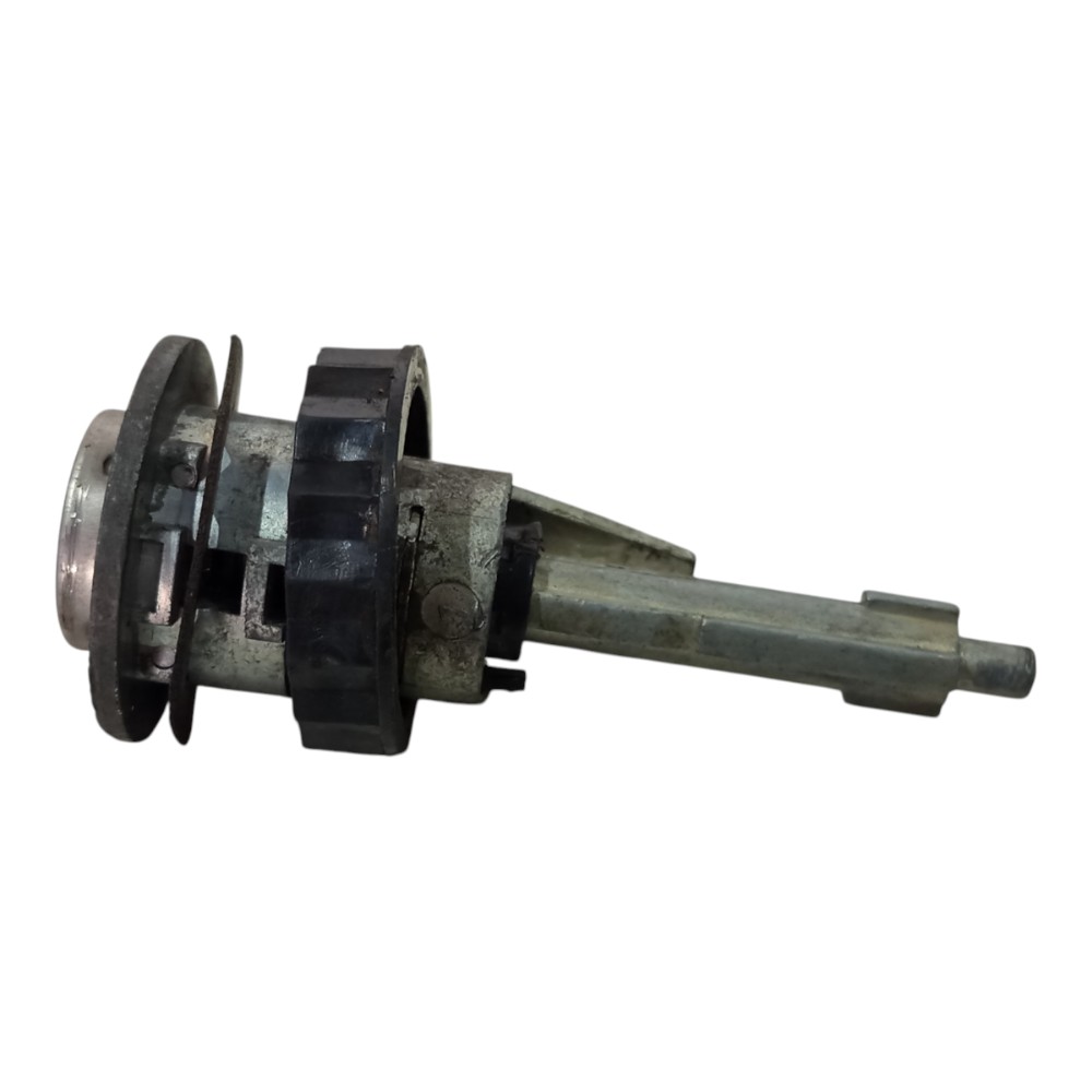 Cilindro Miolo Tampa Porta Malas Ford Fiesta 1996 A 2002 4