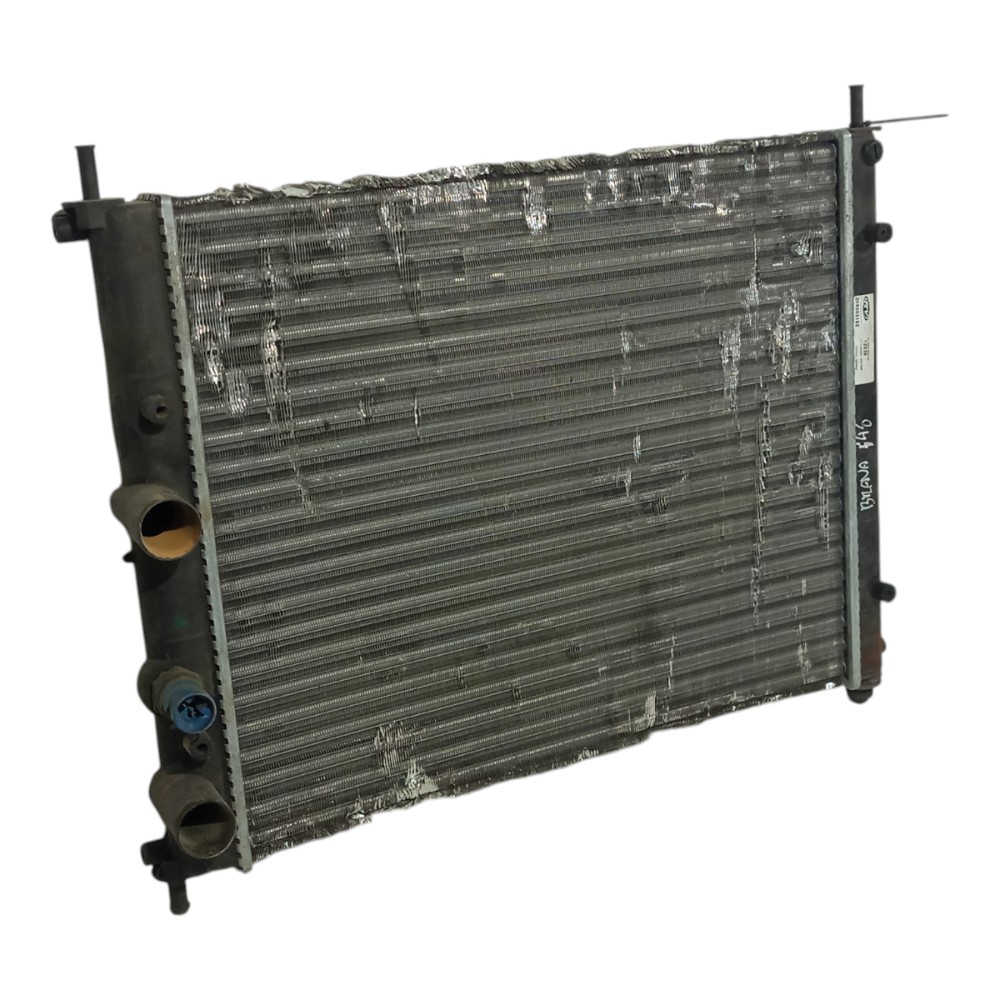 Radiador Agua Fiat Brava 1.6 16v 1998 1999 2000 2001 A 2003 1