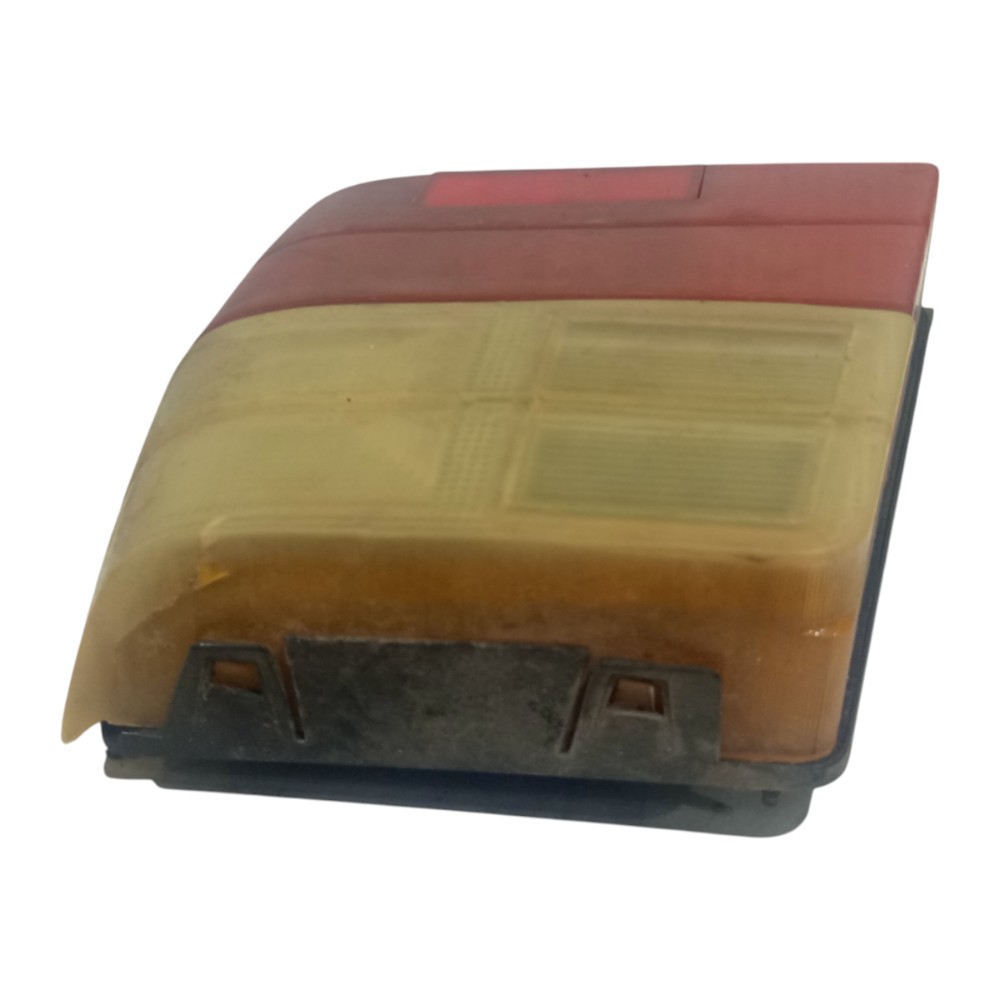 Luz Lanterna Traseira Direita Fiat Uno 1992 1993 1994 A 2000 Direito/passageiro 4