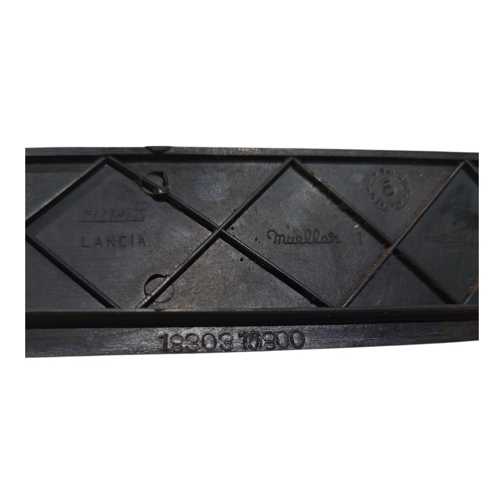 Soleira Coluna Direita Fiat Uno Fiorino 1996 1997 98 A 2002 Preto 4