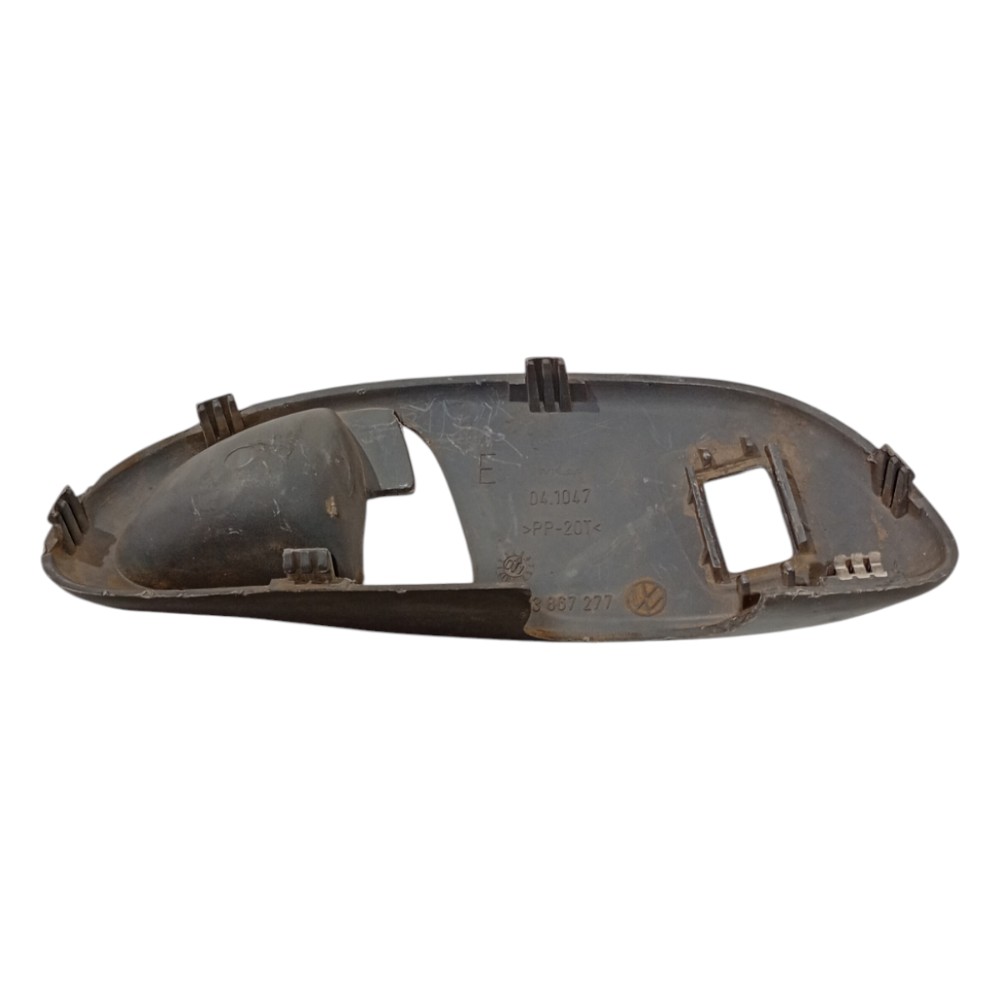 Moldura maçaneta tras esquerdo vw gol 2000 a 2005 4