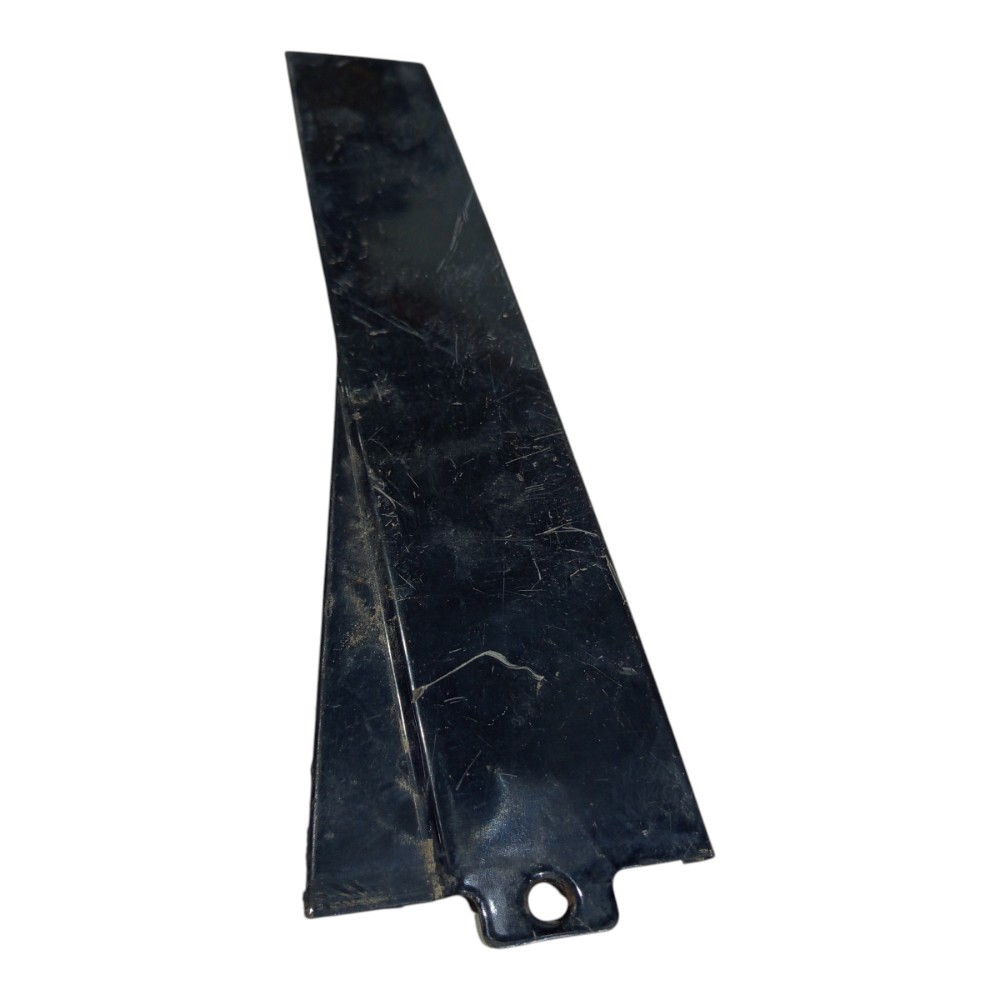 Moldura Trás Porta Traseira Esquerda Passat 1997 A 2000 Preto 6