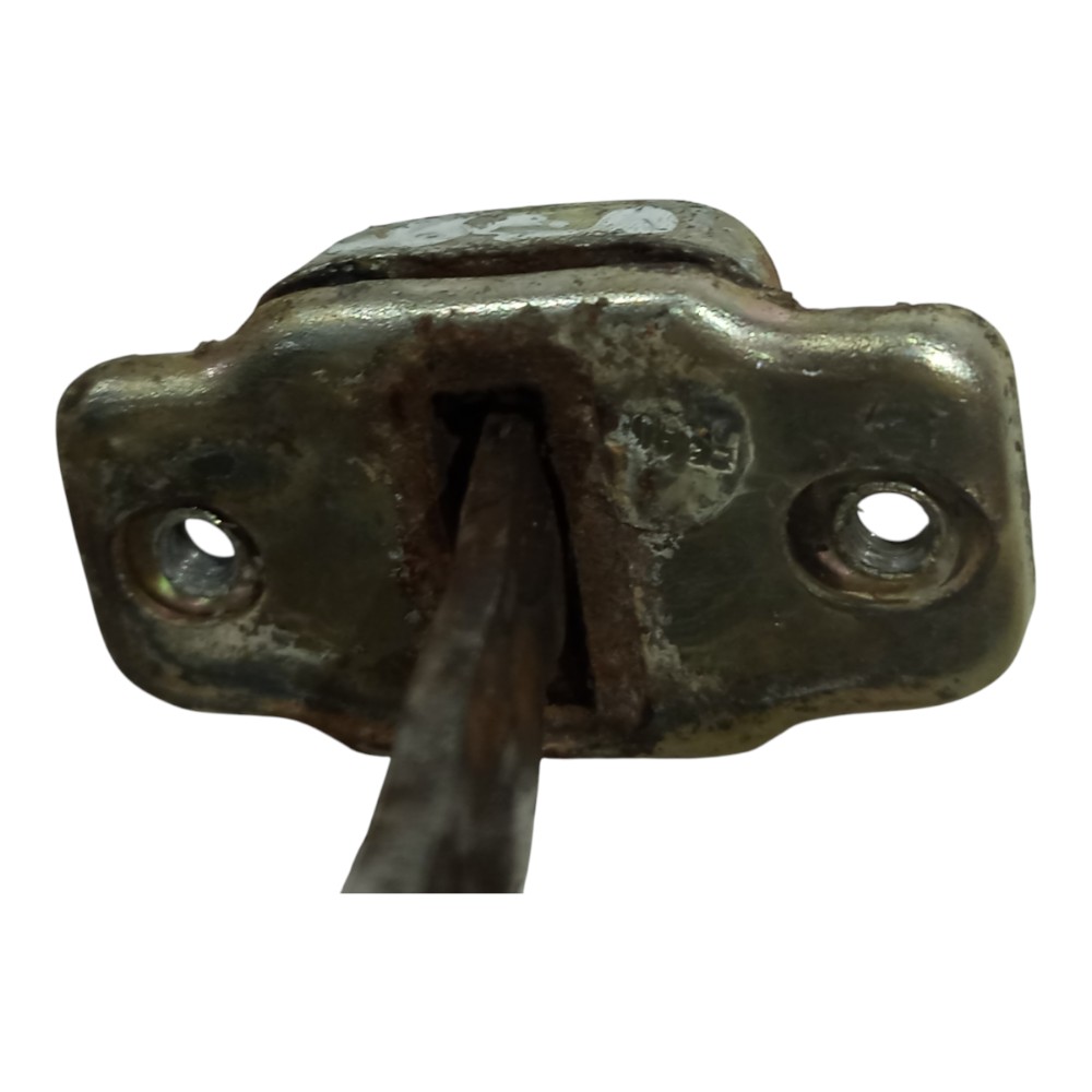 Limitador Porta Dianteira Direita Corsa 1994 1995 A 2002 2