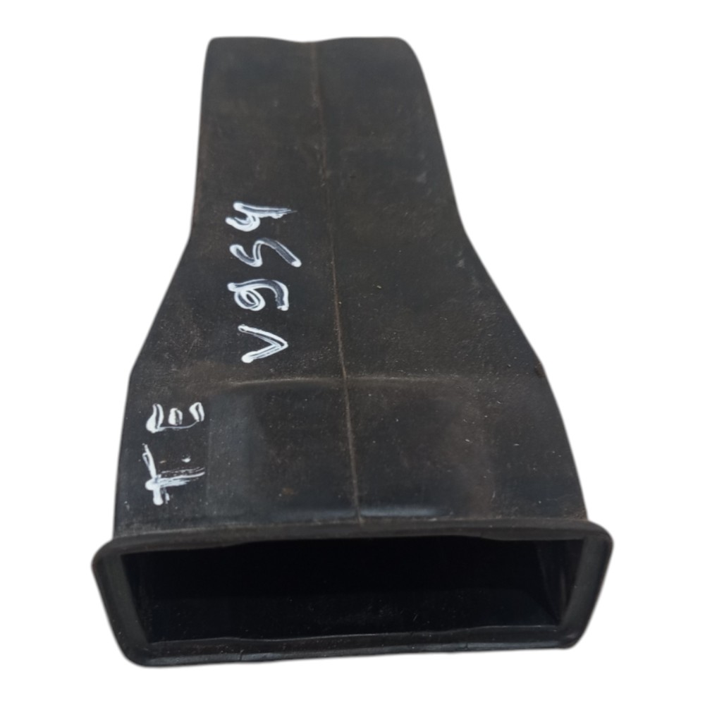 Limitador Porta Traseira Esquerda Vw Jetta 2011 A 2017 3