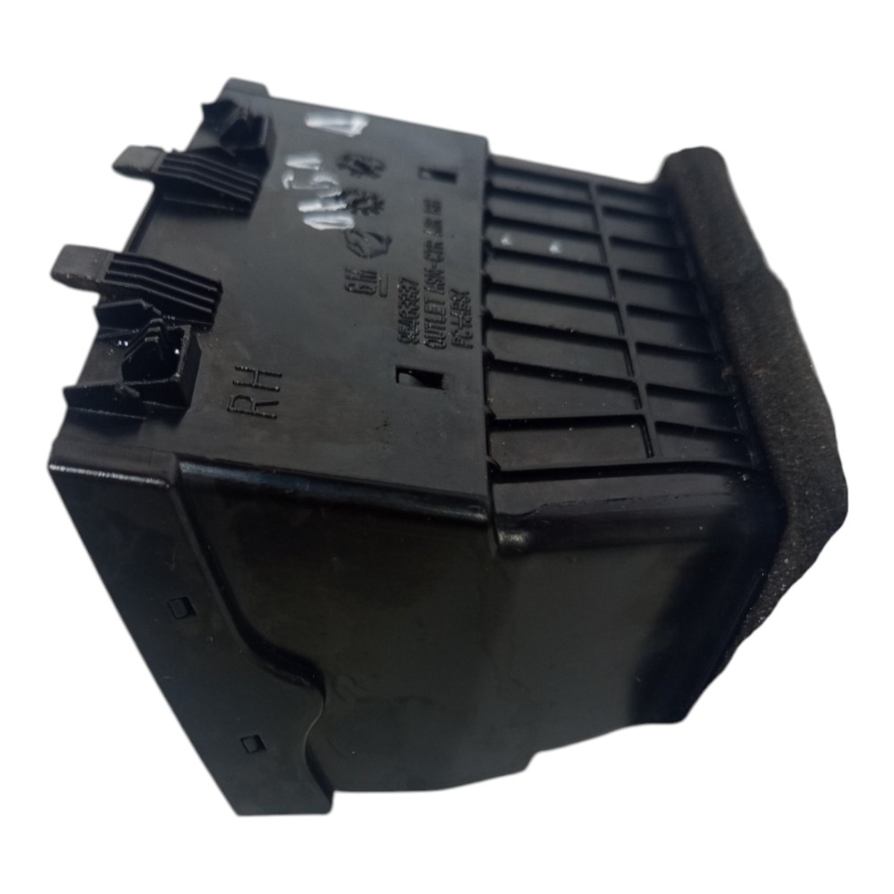 Difusor Ar Central Esquerdo Gm Sonic 2012 2013 2014 6
