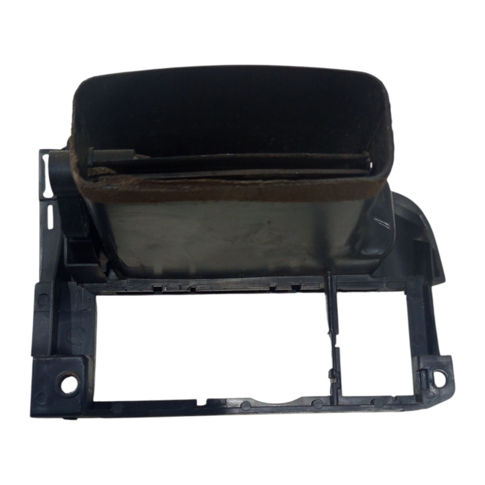 Moldura Difusor Ar Esquerdo Volkswagen Golf 1995 A 1998 4