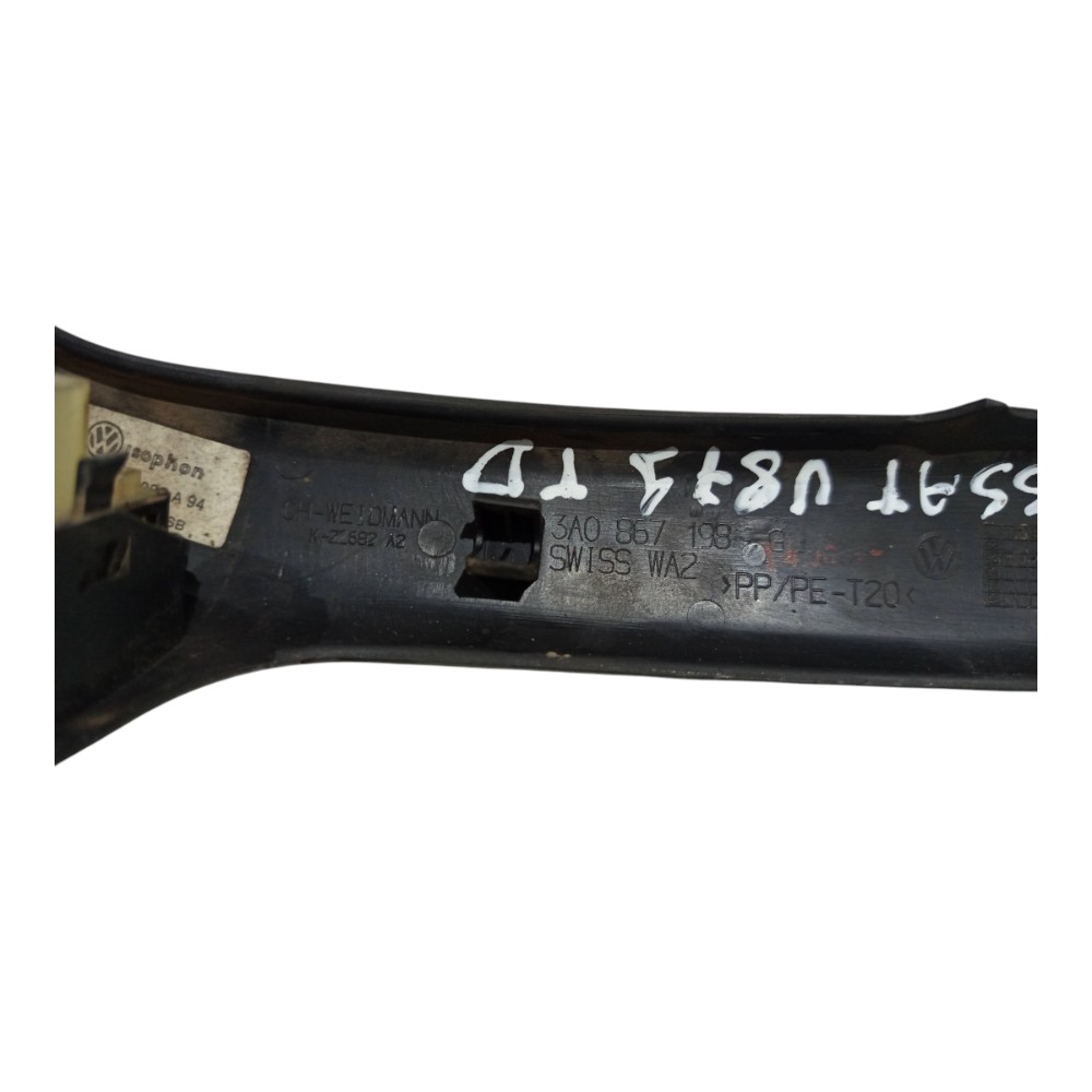 Moldura Puxador Botão Vidro Volkswagen Passat 1993 A 1997 Preto 3