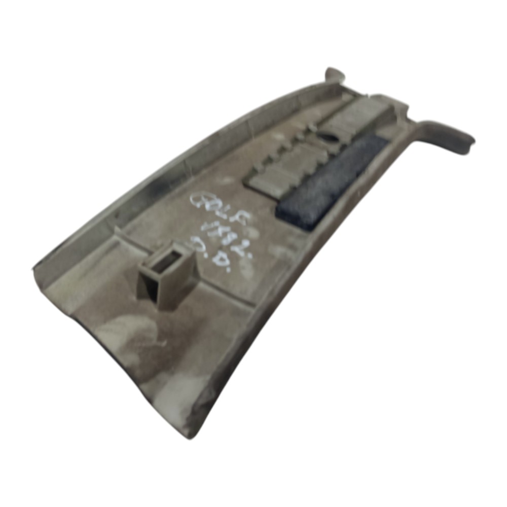 Moldura Superior Coluna Central Direito Vw Golf 2003 A 2009 3