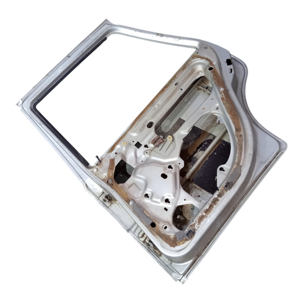 Porta Traseira Direita Volkswagen Parati G3 1999 A 2005 Traseira Direito Prateado 7