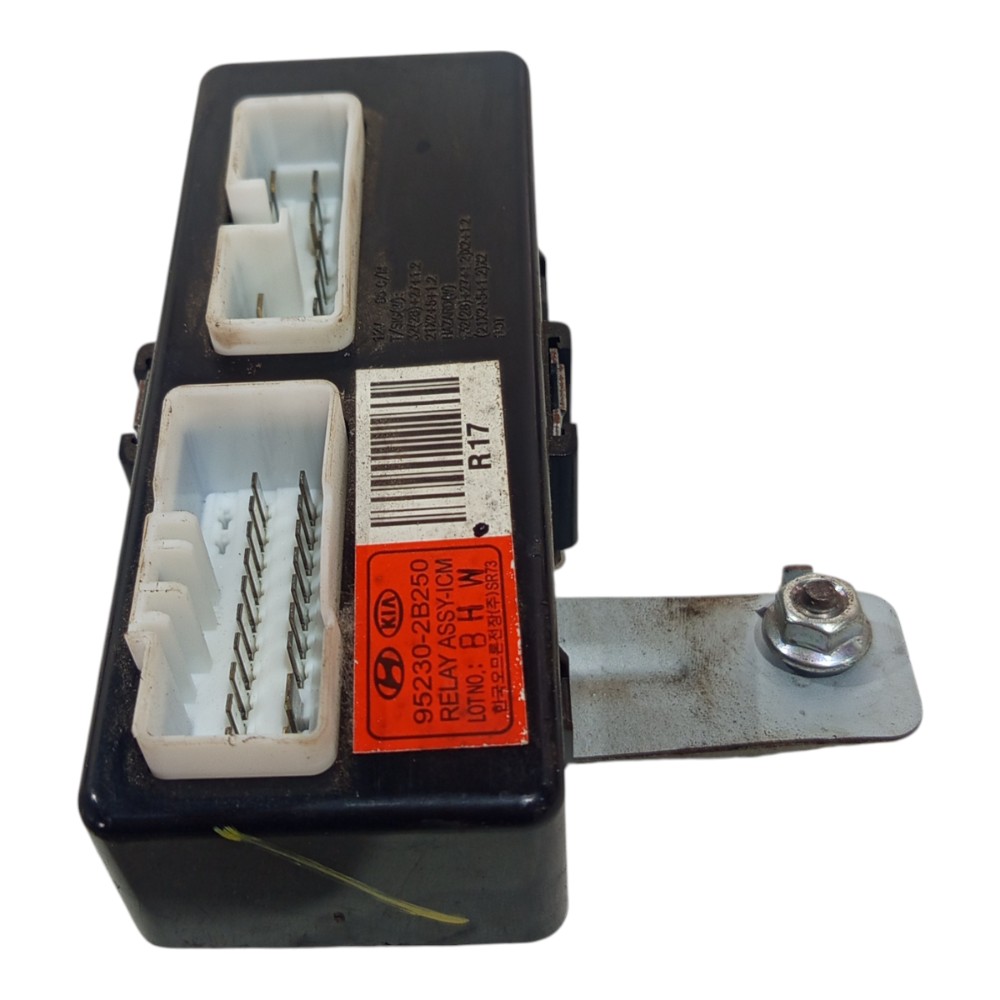 Moldura Rele Hyundai Santa Fé 2007 A 2012